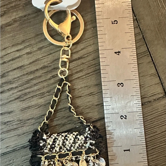 Novelty Mini Handbag Shape Charm Pendant Or Keychain Black NWOT - Picture 6 of 7